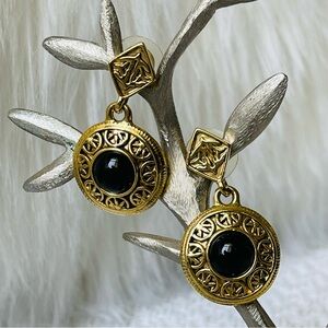 VITTORIO | Vintage | Gold Tone Etruscan Black Cabochon Drop Post Earrings